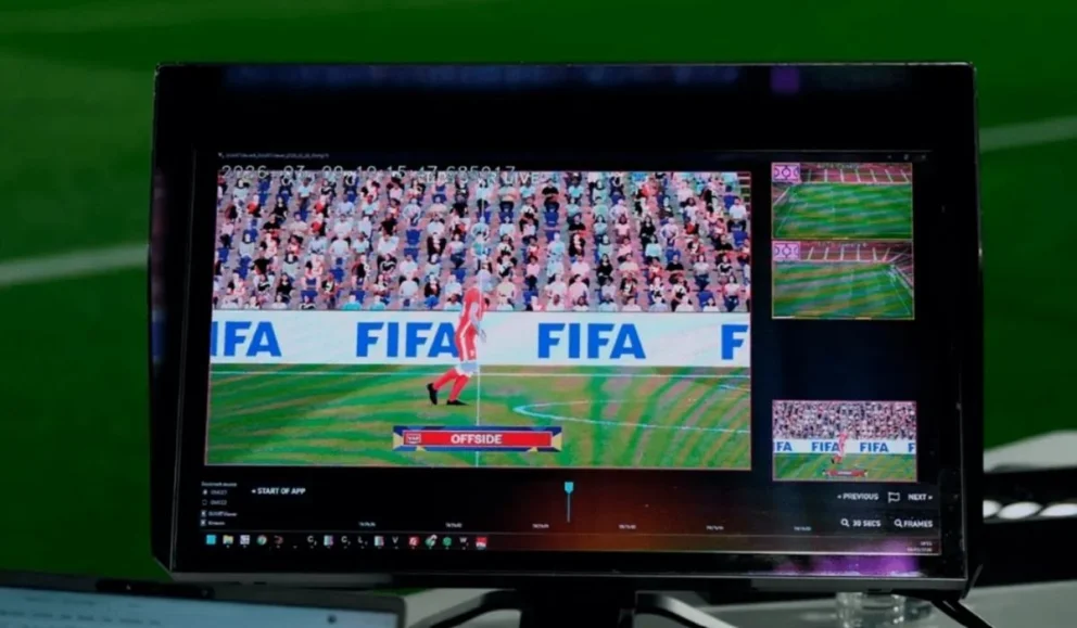 VAR semi automático