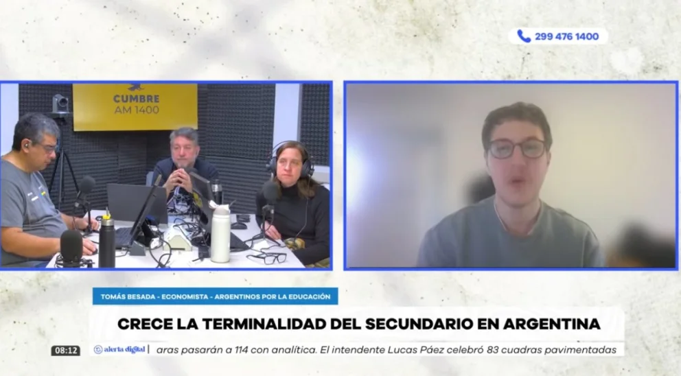 Tomás Besada – Economista y analista de datos de Argentinos por la Educación-, fue entrevistado en el programa “Nada sucede dos veces”, por AM Cumbre 1400. Foto: captura de video Cumbre Stream