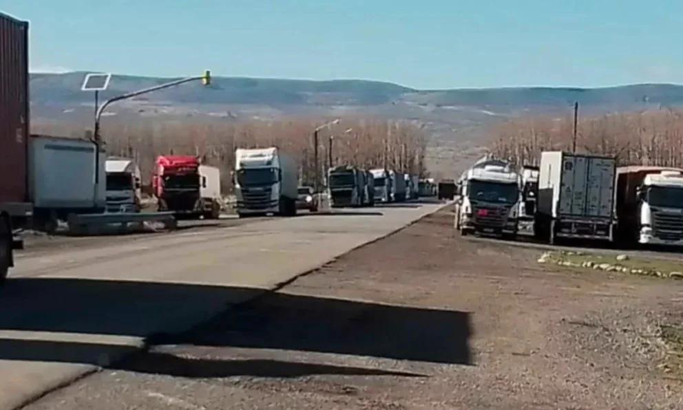 La contingencia alcanzó a 1.670 camiones en distintos puntos de Neuquén.