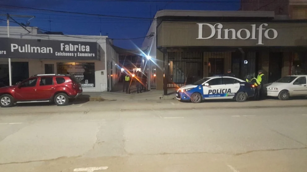 Investigan la muerte de un hombre en Neuquén. Foto: Juan Berón