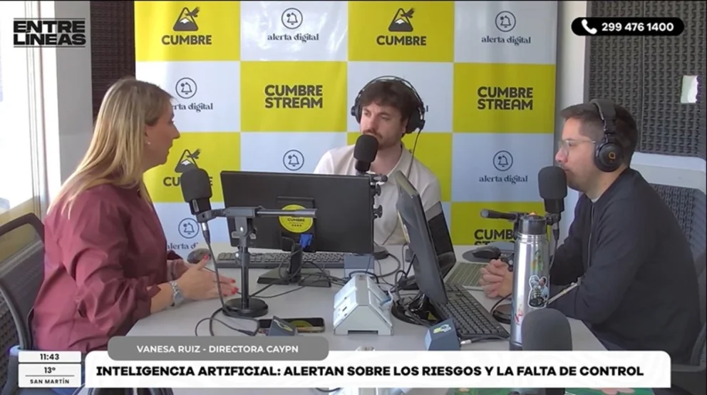 “Debes diferenciar cuánto la IA te da de mentira, de alucinación, de verdad o qué datos te omite o no te da”, aseveró Vanesa Ruiz. Fuente: Cumbre Stream