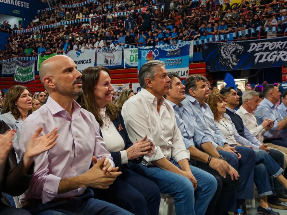 La presentación de Neuquén Vive, este miércoles en el Estadio Ruca Che.
